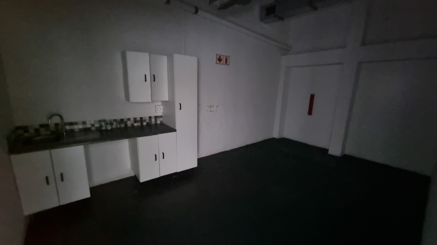 To Let commercial Property for Rent in Maitland Western Cape